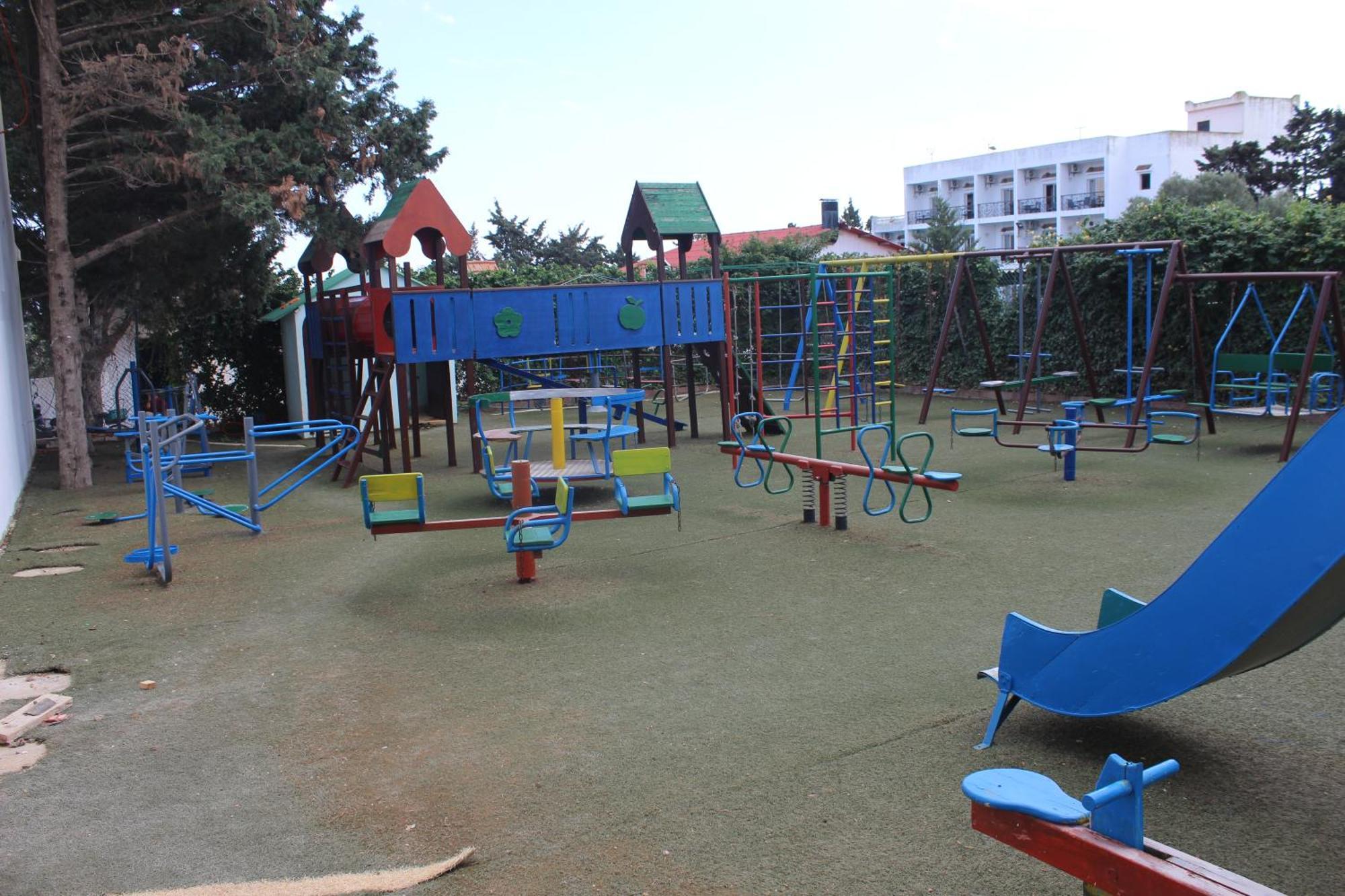 Homestay Nardina Golden